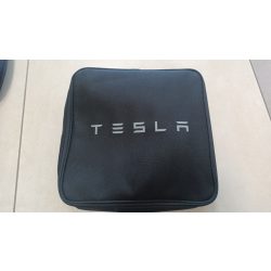   Tesla UMC2 második generációs hordozható töltésvezérlő, új állapotban, készletben schuko adapterrel. gyári táskában, 1 év jótállással!