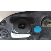 Tesla Model 3 bal belső hátsó lámpa FL előtti 3 pines 1077401
