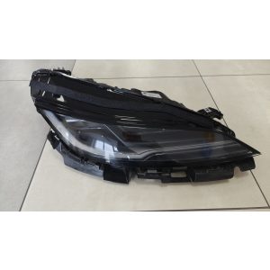 Tesla Model 3 Highland első fényszóró jobb használt, bontott, szép állapotban 1760889-00-F