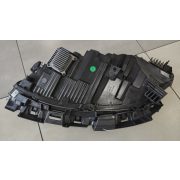 Tesla Model 3 Highland első fényszóró jobb használt, bontott, szép állapotban 1760889-00-F