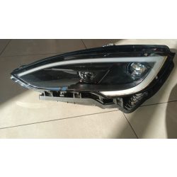Tesla Model S első fényszóró 2021+