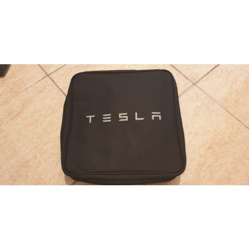 Tesla UMC2 Taska