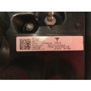 Tesla Model 3/Y hátsó lámpa belső bal használt újszerű  1502088-00-C